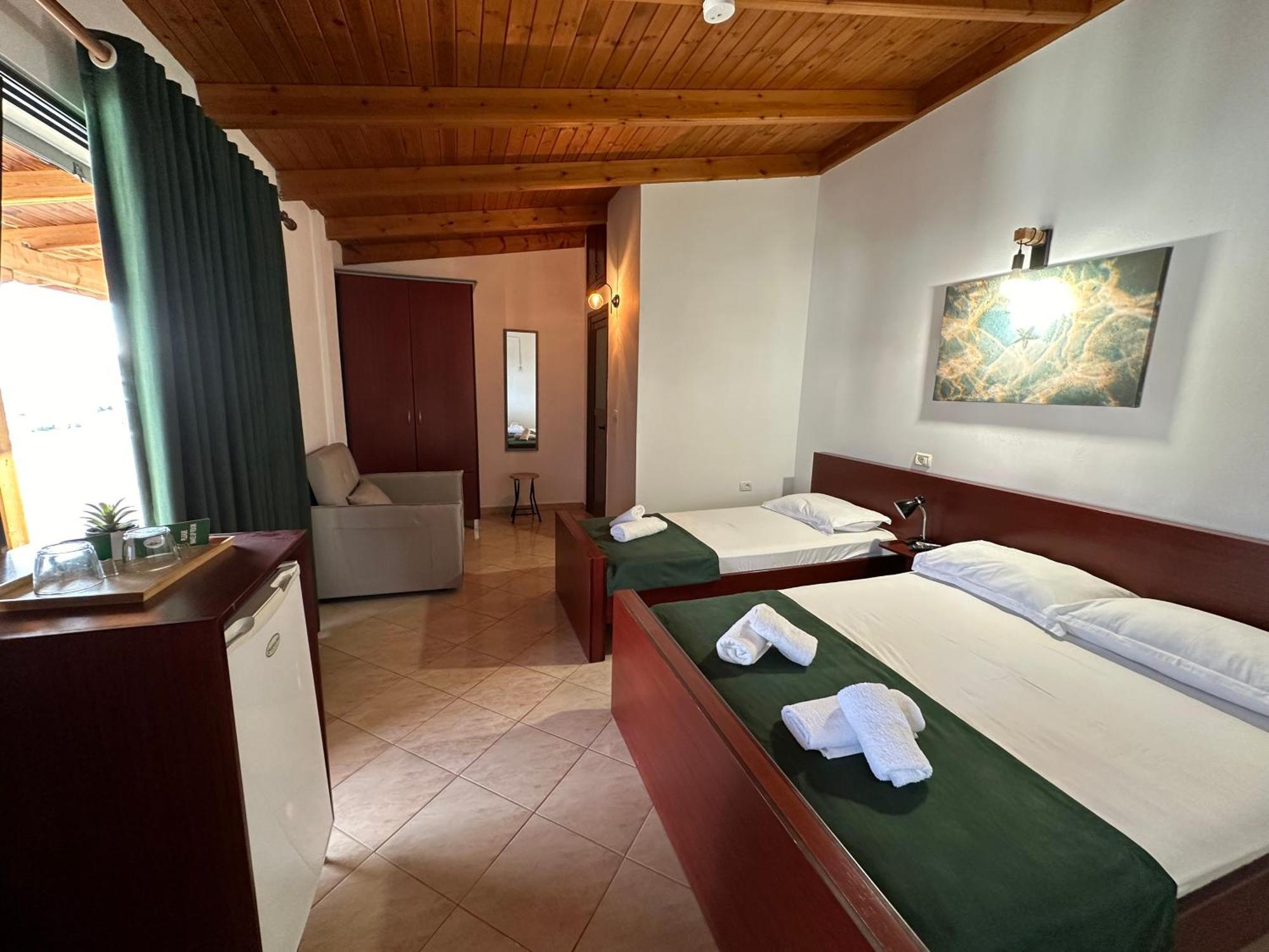 Bliss Hotel Ksamil Kültér fotó